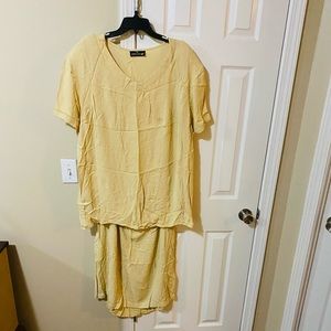 🔥🚨🔥🚨Vintage Carol Little 2 piece skirt set! 24 Women 🔥🤩🔥🤩